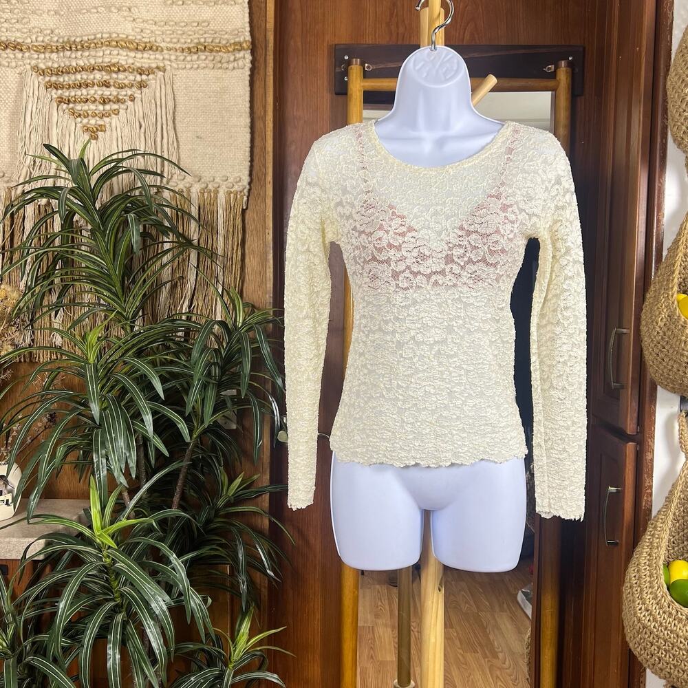 Y2K Cream Sheer Lace Long Sleeve Top XS | Fairycore Coquette Fitted Floral Layer